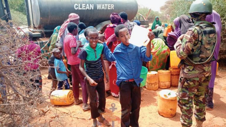 KENYA ARMY DISTRIBUTES WATER TO RESIDENTS OF MODOGASHE,