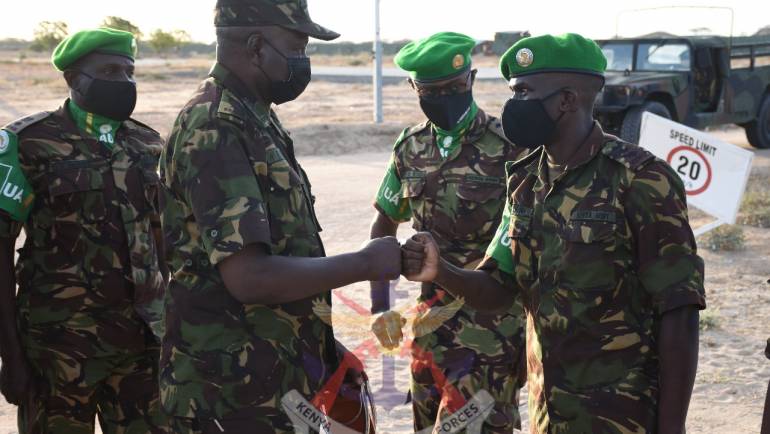 COMMANDER KENYA ARMY VISITS TROOPS in SOMALIA