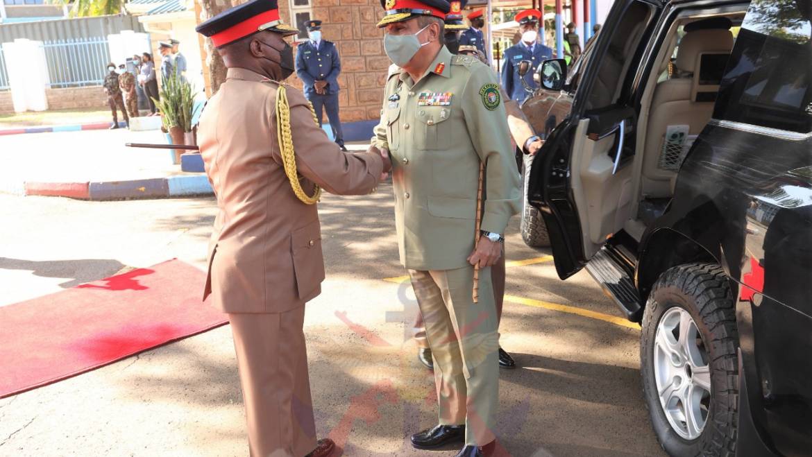 CHIEF OF DEFENCE FORCES HOSTS PAKISTAN COUNTERPART