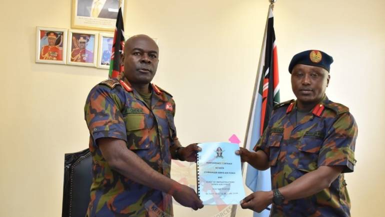 KENYA AIR FORCE FORMATION COMMANDERS SIGN PERFORMANCE CONTRACTS