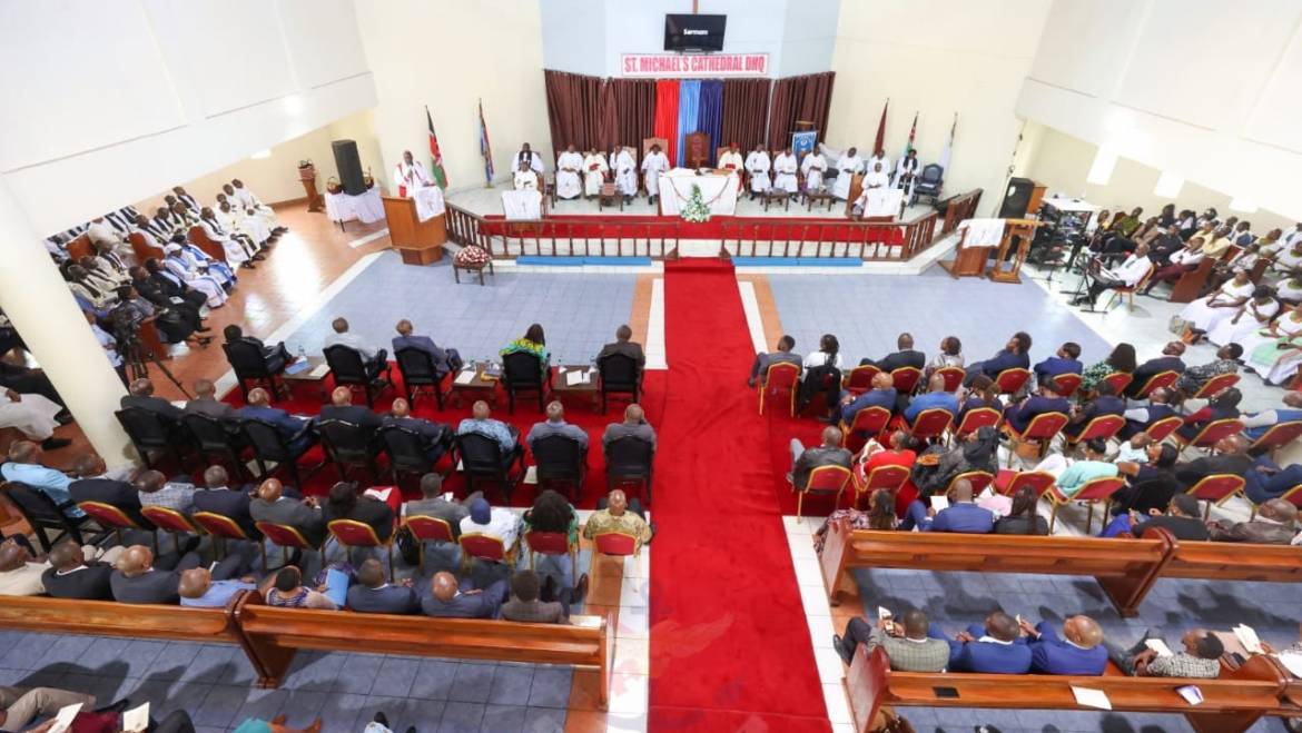 CDF HOSTS THANKSGIVING SERVICE AS HE ASSUMES OFFICE
