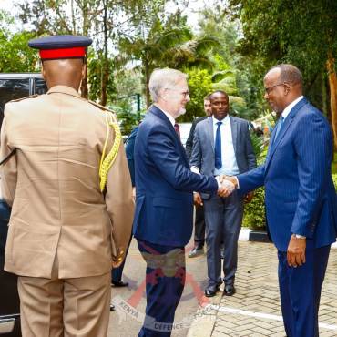 CS DUALE RECEIVES CZECH PRIME MINISTER AT NATIONAL DEFENCE COLLEGE