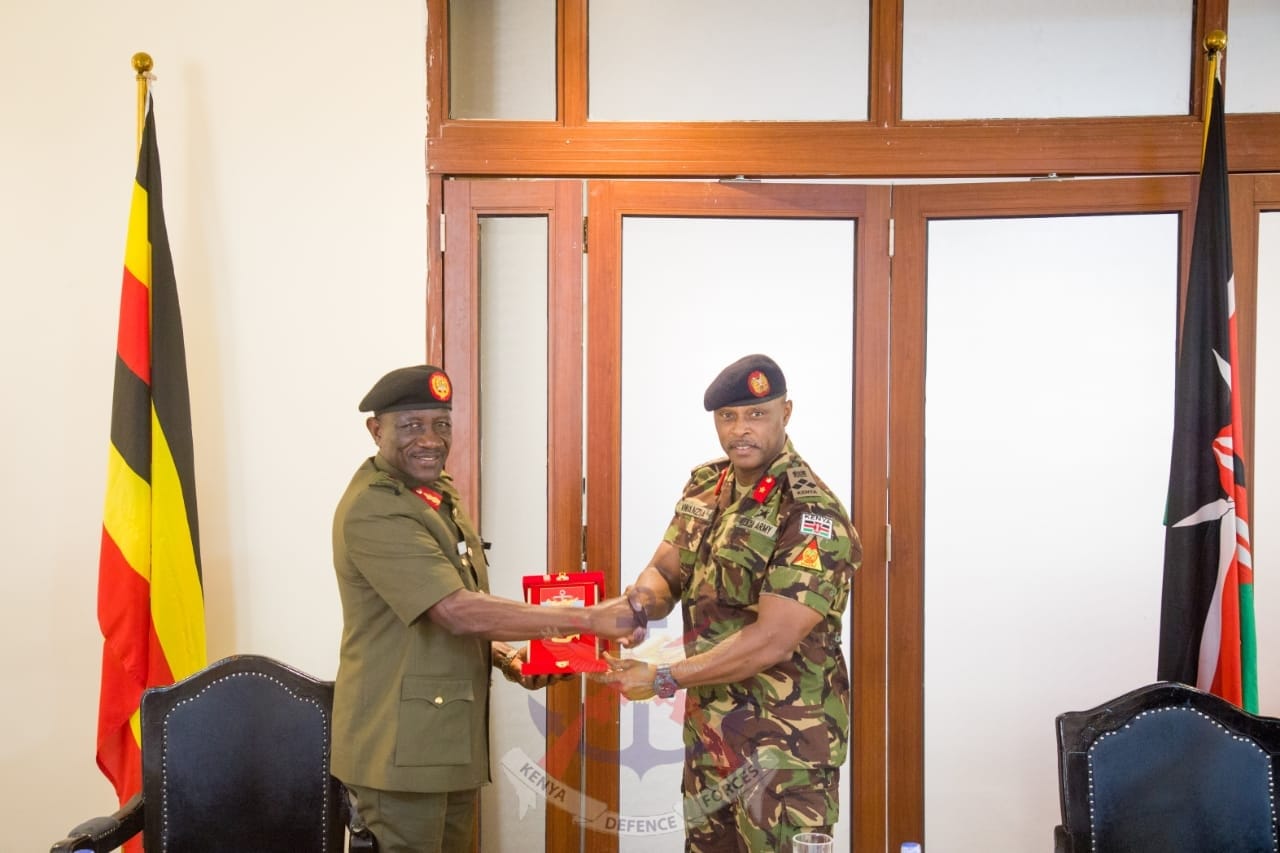 KDF HOSTS UPDF FOR BENCHMARK – Ministry of Defence – Kenya