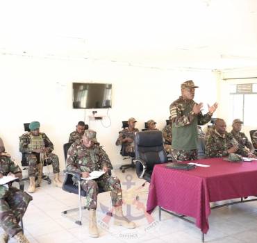 OUTGOING AND INCOMING COMMANDER KENYA ARMY VISIT NORTH RIFT
