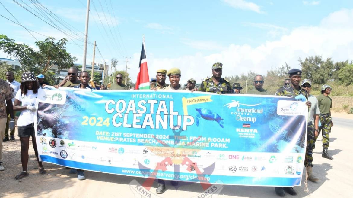 KENYA NAVY PARTICIPATES IN INTERNATIONAL COASTAL CLEAN-UP DAY 2024