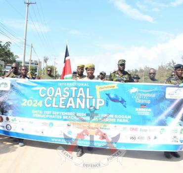 KENYA NAVY PARTICIPATES IN INTERNATIONAL COASTAL CLEAN-UP DAY 2024