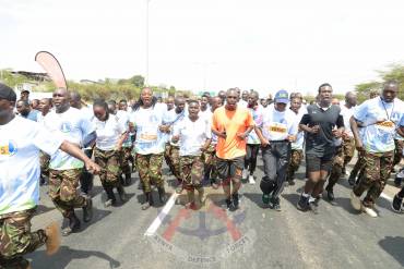 COMMANDERS LEAD KDF TEAMS AS ELITE ATHLETES SHINE AT STANDARD CHARTERED MARATHON