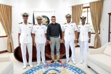 KENYA NAVY PAYS COURTESY CALL TO MOMBASA COUNTY GOVERNOR