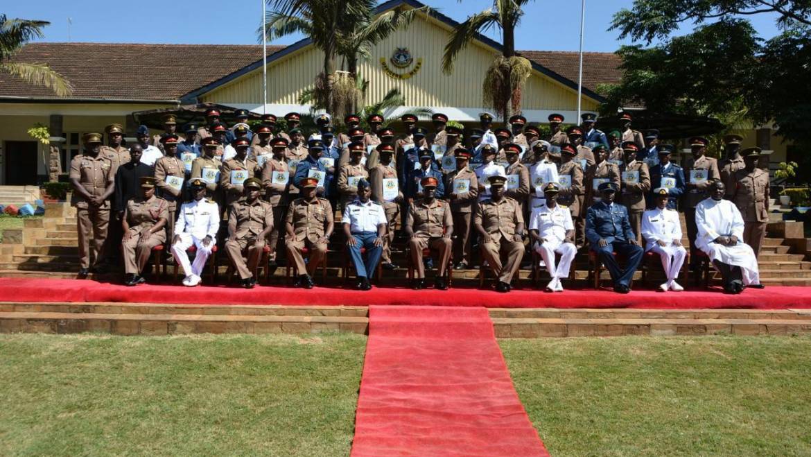 JUNIOR JOINT COMMAND AND STAFF COURSE 099/24 OFFICIAL CLOSING CEREMONY