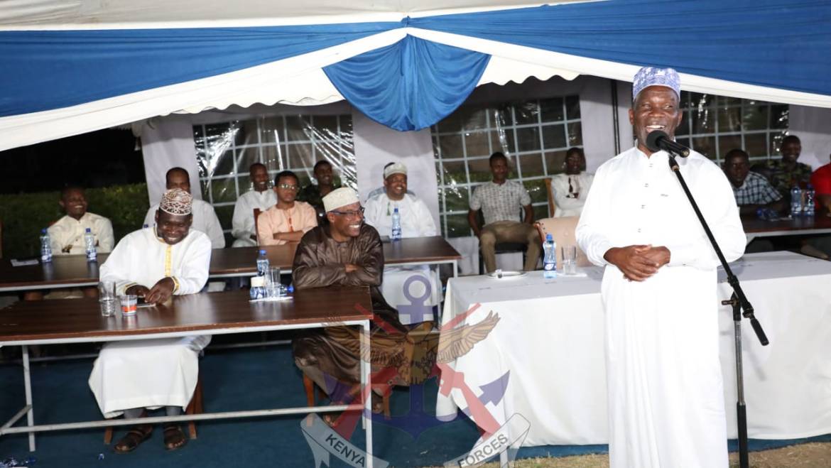 COMMANDER KENYA NAVY JOINS MUSLIM FAITHFUL FOR IFTAR